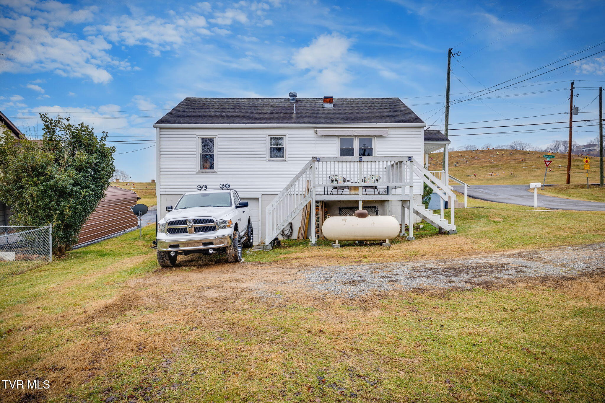 141 Cooks Valley Road Kingsport, TN 37664 - Photo 24 of 24 025