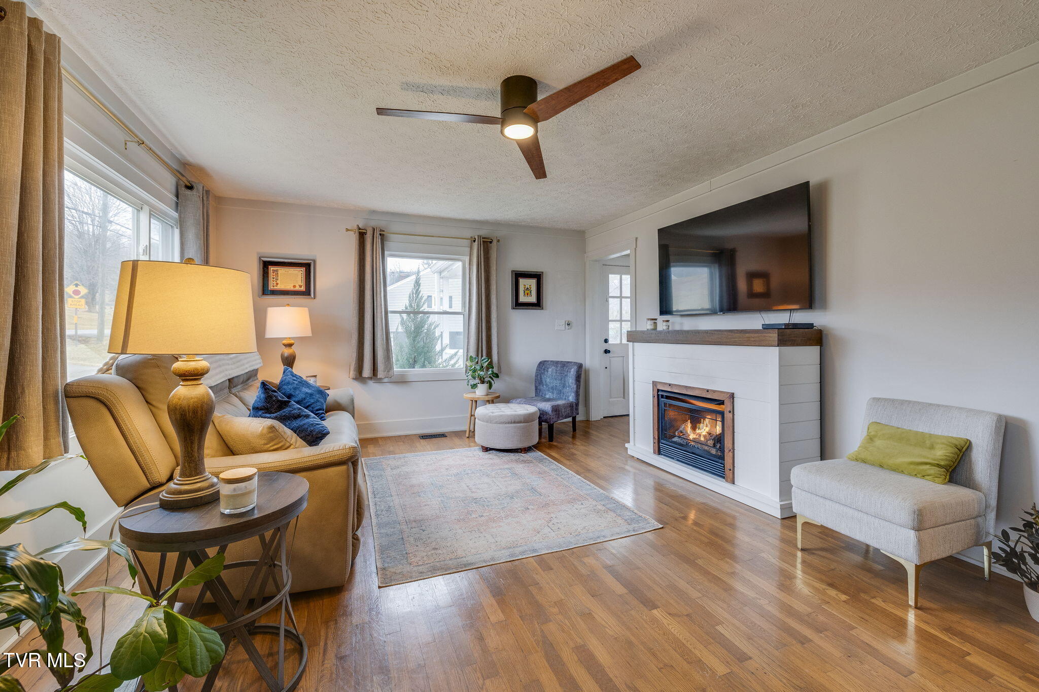 141 Cooks Valley Road Kingsport, TN 37664 - Photo 6 of 24 006