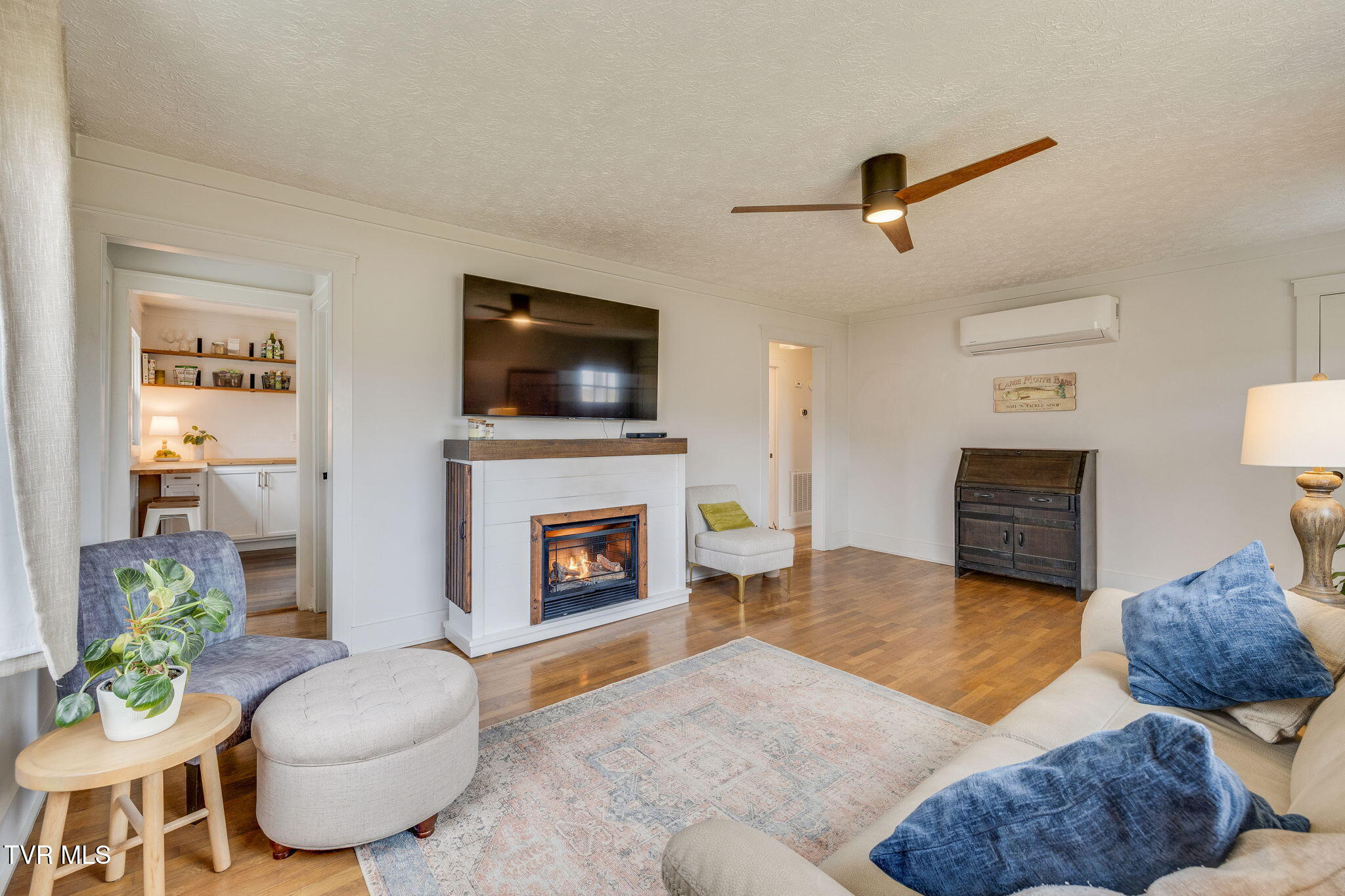 141 Cooks Valley Road Kingsport, TN 37664 - Photo 8 of 24 008