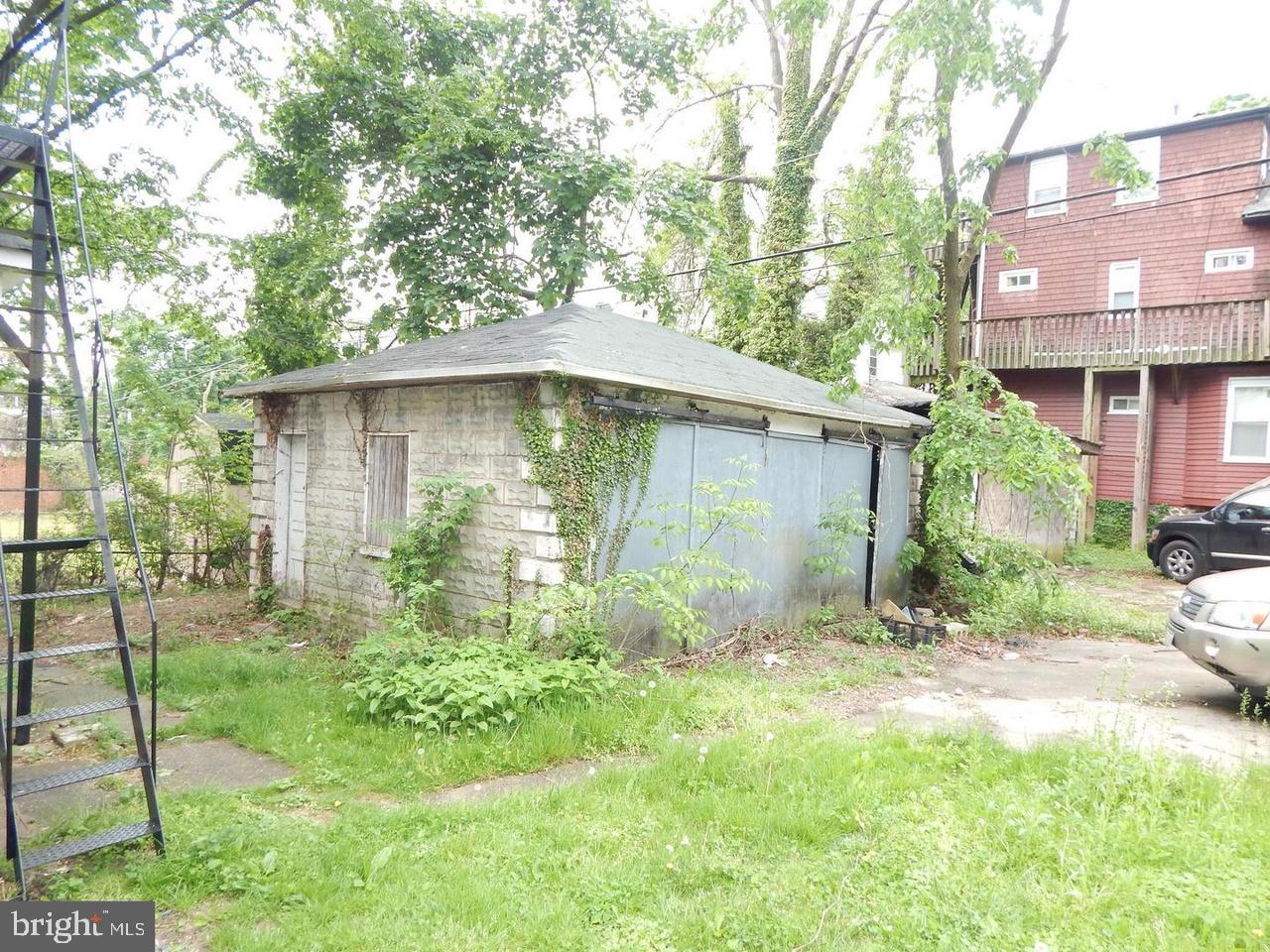 2210 Allendale Road Baltimore, MD 21216 - Photo 3 of 12
