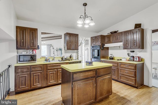 $601,629 | 2717 Curry Drive, Adelphi, MD 20783