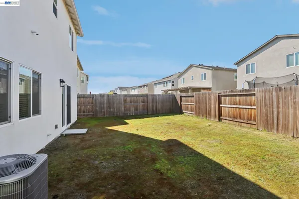 $630,000 | 1449 Dorona Lane, Manteca, CA 95336