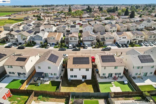 $630,000 | 1449 Dorona Lane, Manteca, CA 95336