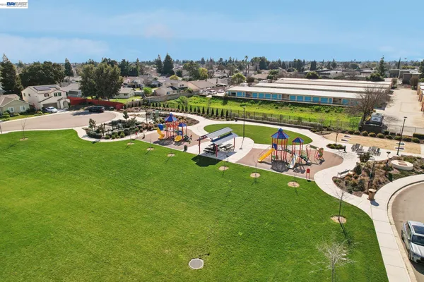 $630,000 | 1449 Dorona Lane, Manteca, CA 95336