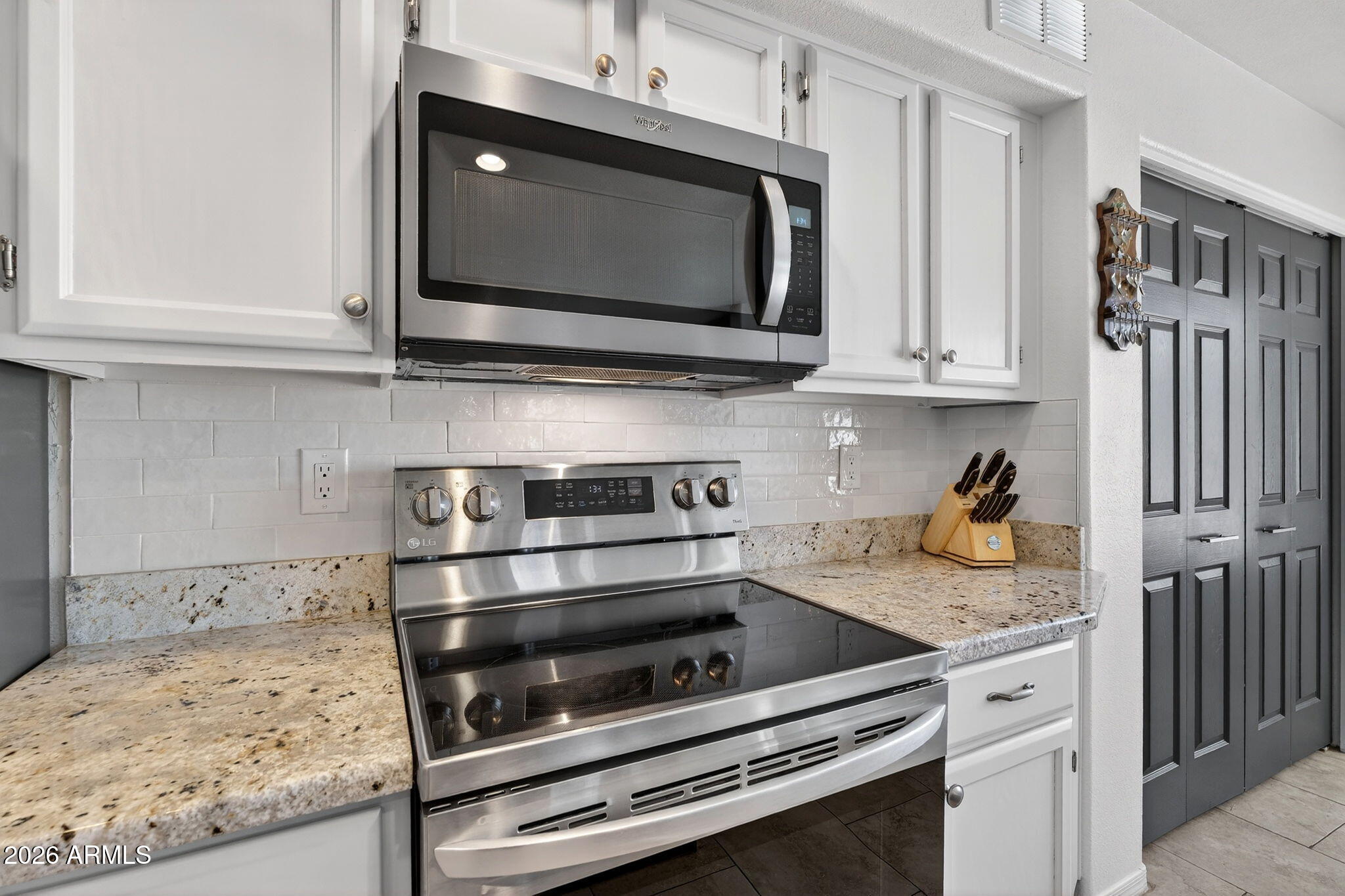 4719 East Rockledge Road Phoenix, AZ 85044 - Photo 22 of 74