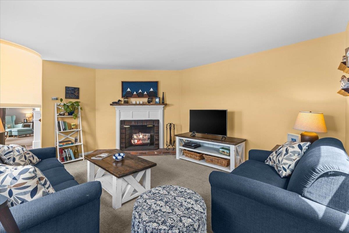 67 Thacher Road Bolton, VT 05477 - Photo 4 of 60