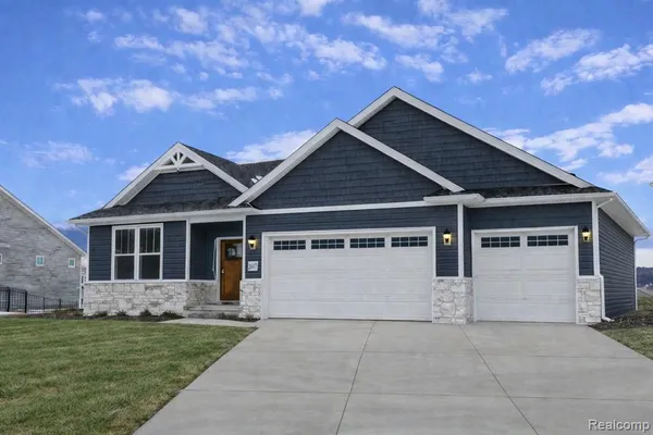 $599,900 | 659 Round Rock Drive, Howell, MI 48843