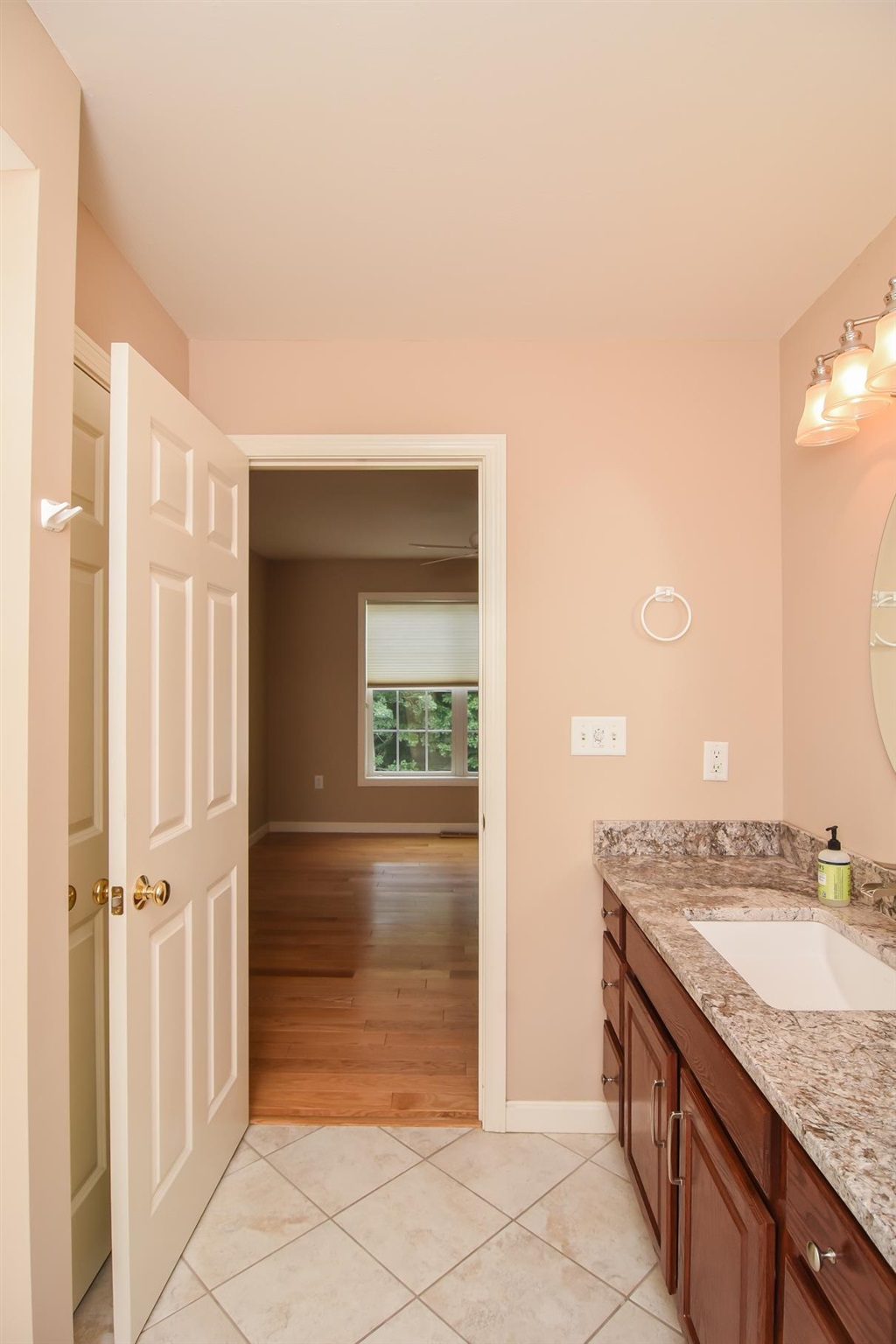 58 Brookview Road Windham, NH 03087 - Photo 14 of 29