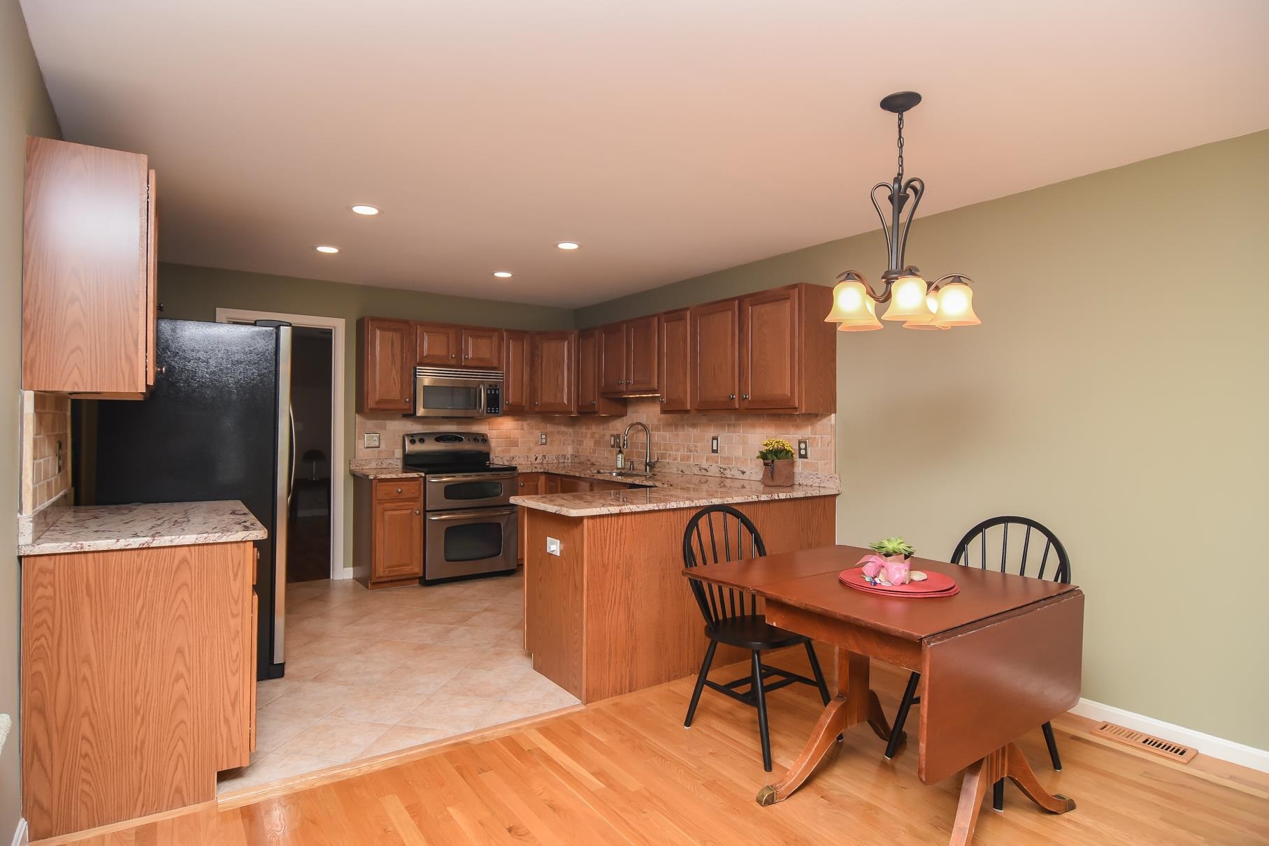 58 Brookview Road Windham, NH 03087 - Photo 5 of 29