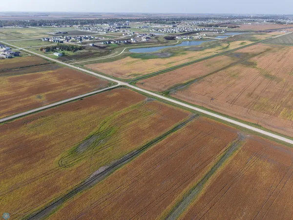 $1,573,800 | 9124-9350 57th Street South, Horace, ND 58047