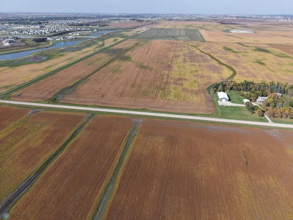 $1,573,800 | 9124-9350 57th Street South, Horace, ND 58047