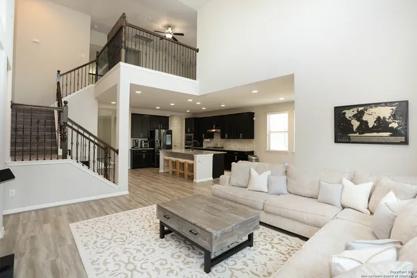 $3,000 | 13320 Romulus Way, San Antonio, TX 78245
