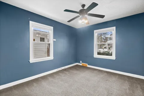 $264,900 | 5511 West Notre Dame Court, Milwaukee, WI 53208