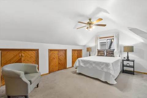 $264,900 | 5511 West Notre Dame Court, Milwaukee, WI 53208