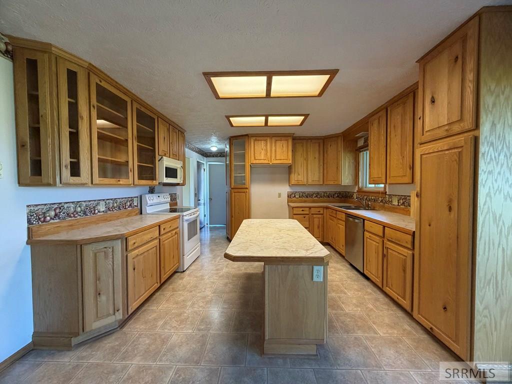 32 Haynes Creek Road Salmon, ID 83467 - Photo 5 of 59