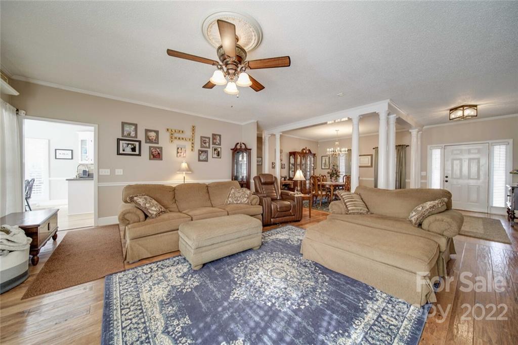 2700 Dutch Road Mount Pleasant, NC 28124 - Photo 10 of 48 a living room with furniture