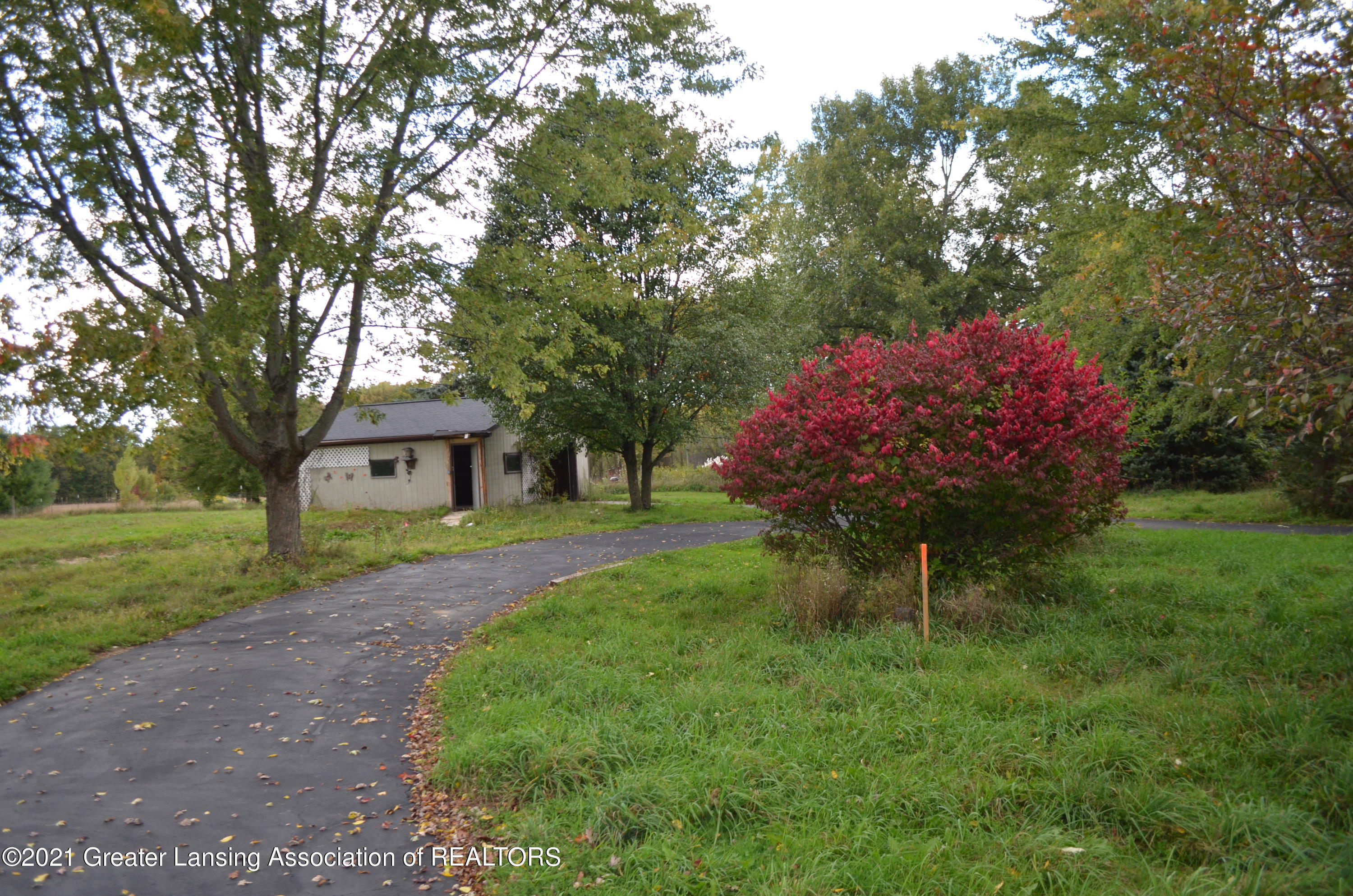 4676 Williamston Road Stockbridge, MI 49285 - Photo 1 of 19 Road View