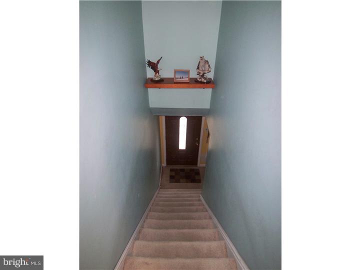 10114 West Keswick Road Philadelphia, PA 19114 - Photo 11 of 18 Gallery Image 11