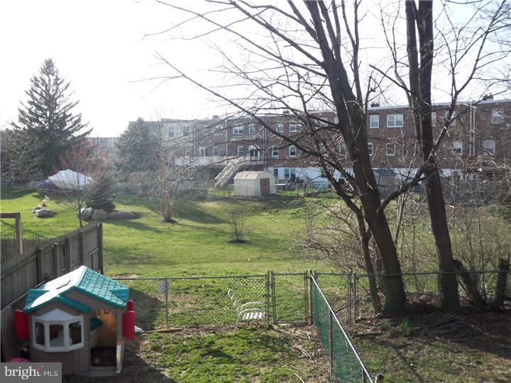 10114 West Keswick Road Philadelphia, PA 19114 - Photo 18 of 18 View in Back