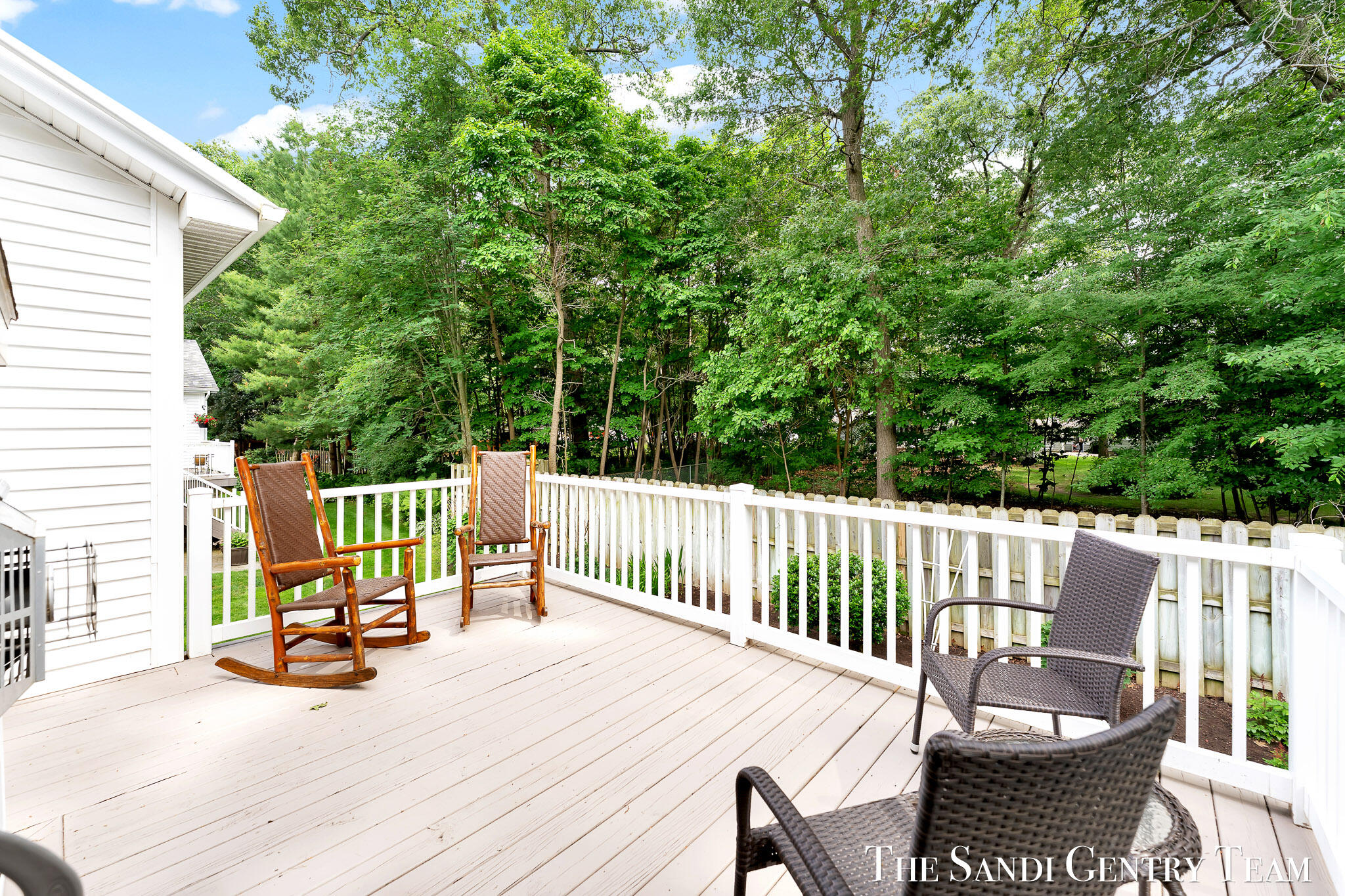 145 Stonegate Court Spring Lake, MI 49456 - Photo 36 of 44 ELY00295