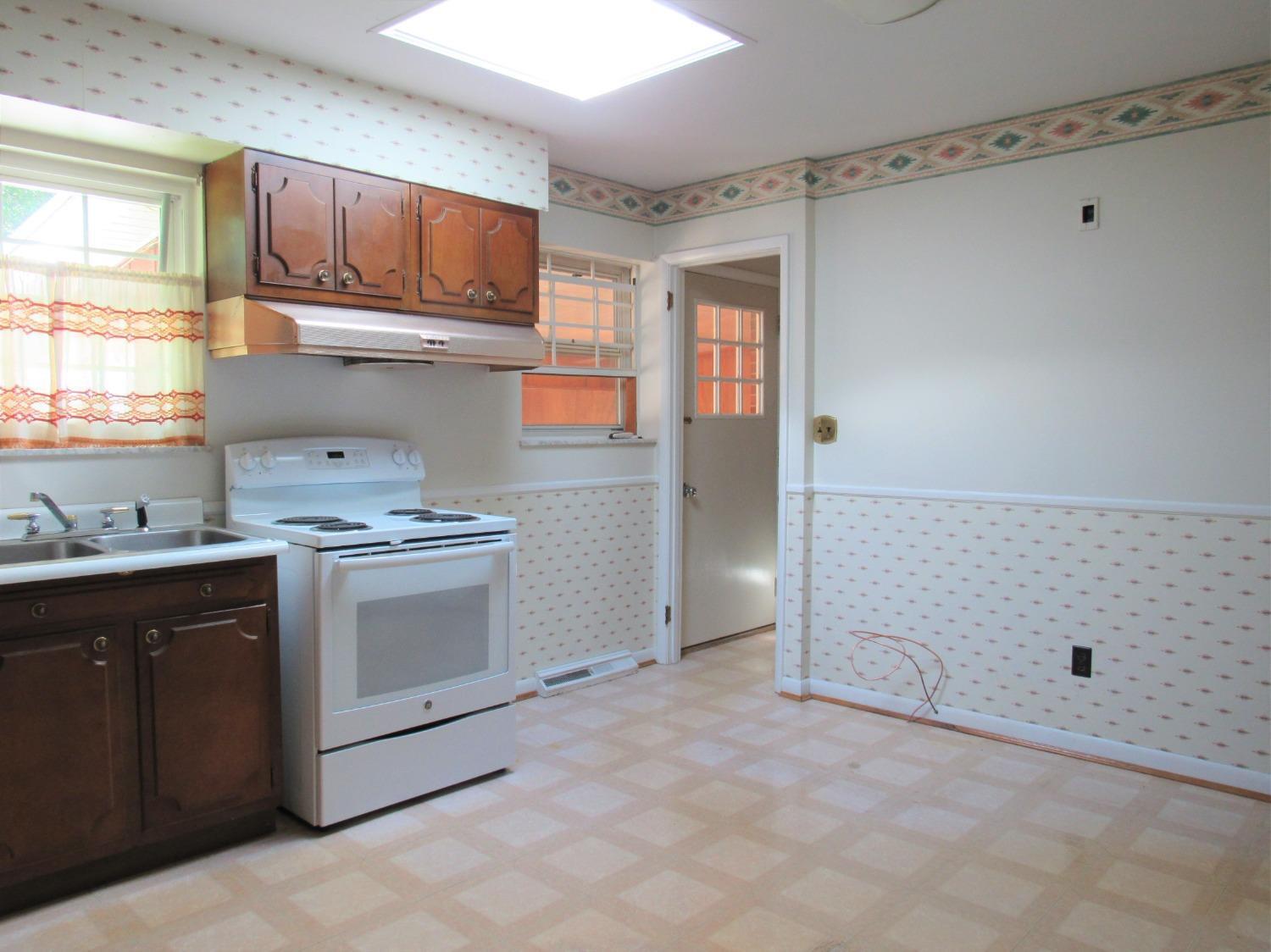 403 Chapel Road Amelia, OH 45102 - Photo 19 of 34 Gallery Image 19