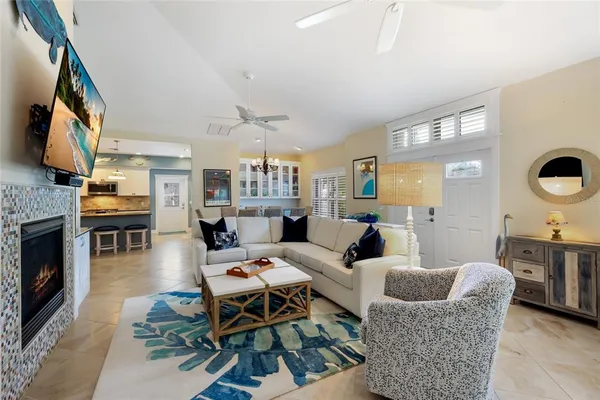 $3,295,000 | 5701 Carissa Street, Holmes Beach, FL 34217