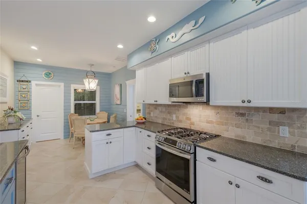 $3,295,000 | 5701 Carissa Street, Holmes Beach, FL 34217