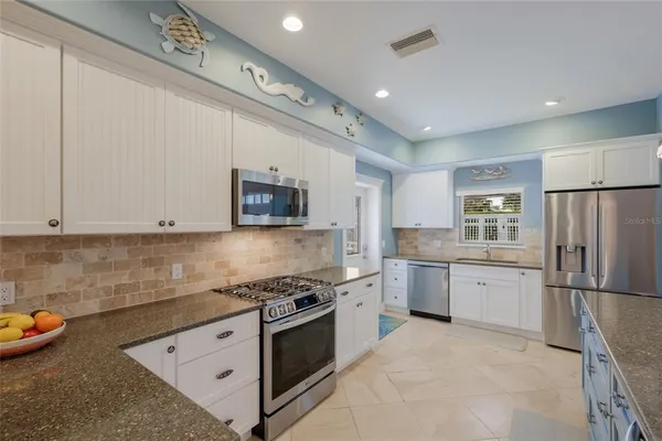 $3,295,000 | 5701 Carissa Street, Holmes Beach, FL 34217
