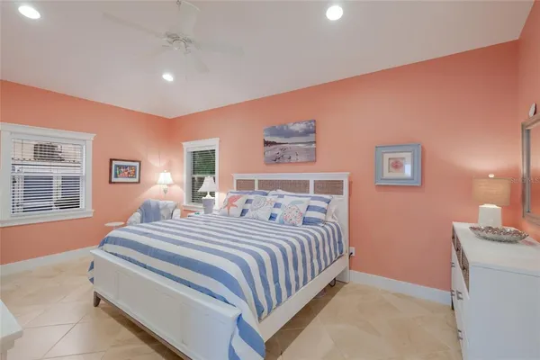 $3,295,000 | 5701 Carissa Street, Holmes Beach, FL 34217