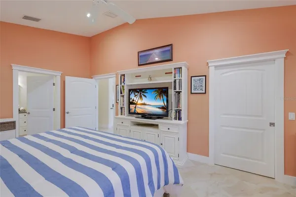 $3,295,000 | 5701 Carissa Street, Holmes Beach, FL 34217