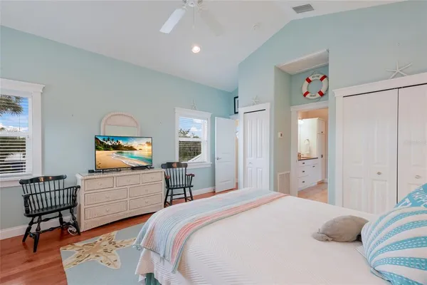 $3,295,000 | 5701 Carissa Street, Holmes Beach, FL 34217