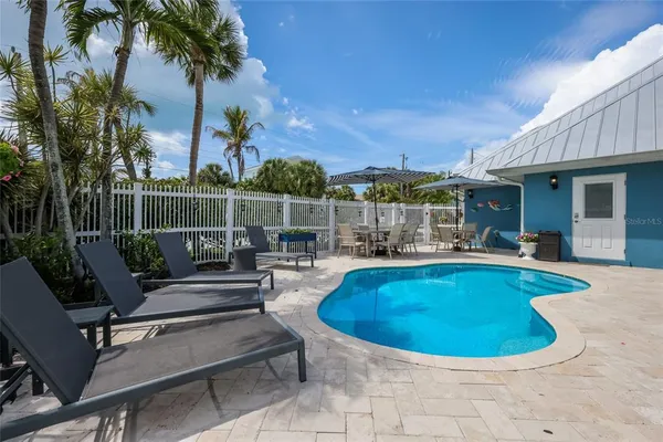 $3,295,000 | 5701 Carissa Street, Holmes Beach, FL 34217