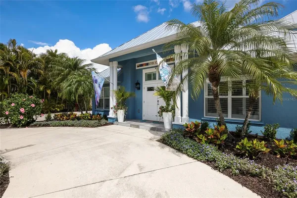 $3,295,000 | 5701 Carissa Street, Holmes Beach, FL 34217