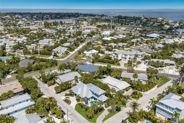 $3,295,000 | 5701 Carissa Street, Holmes Beach, FL 34217