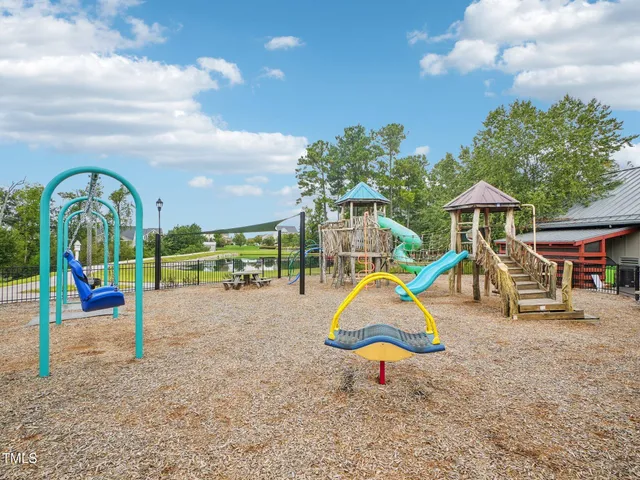 $595,000 | 264 Big Bradley Drive, Wendell, NC 27591