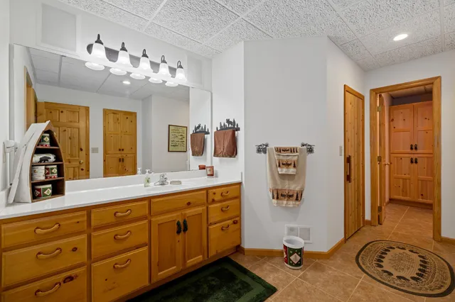 $1,125,000 | 19769 County 40, Park Rapids, MN 56470