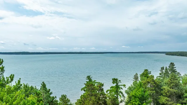 $1,125,000 | 19769 County 40, Park Rapids, MN 56470