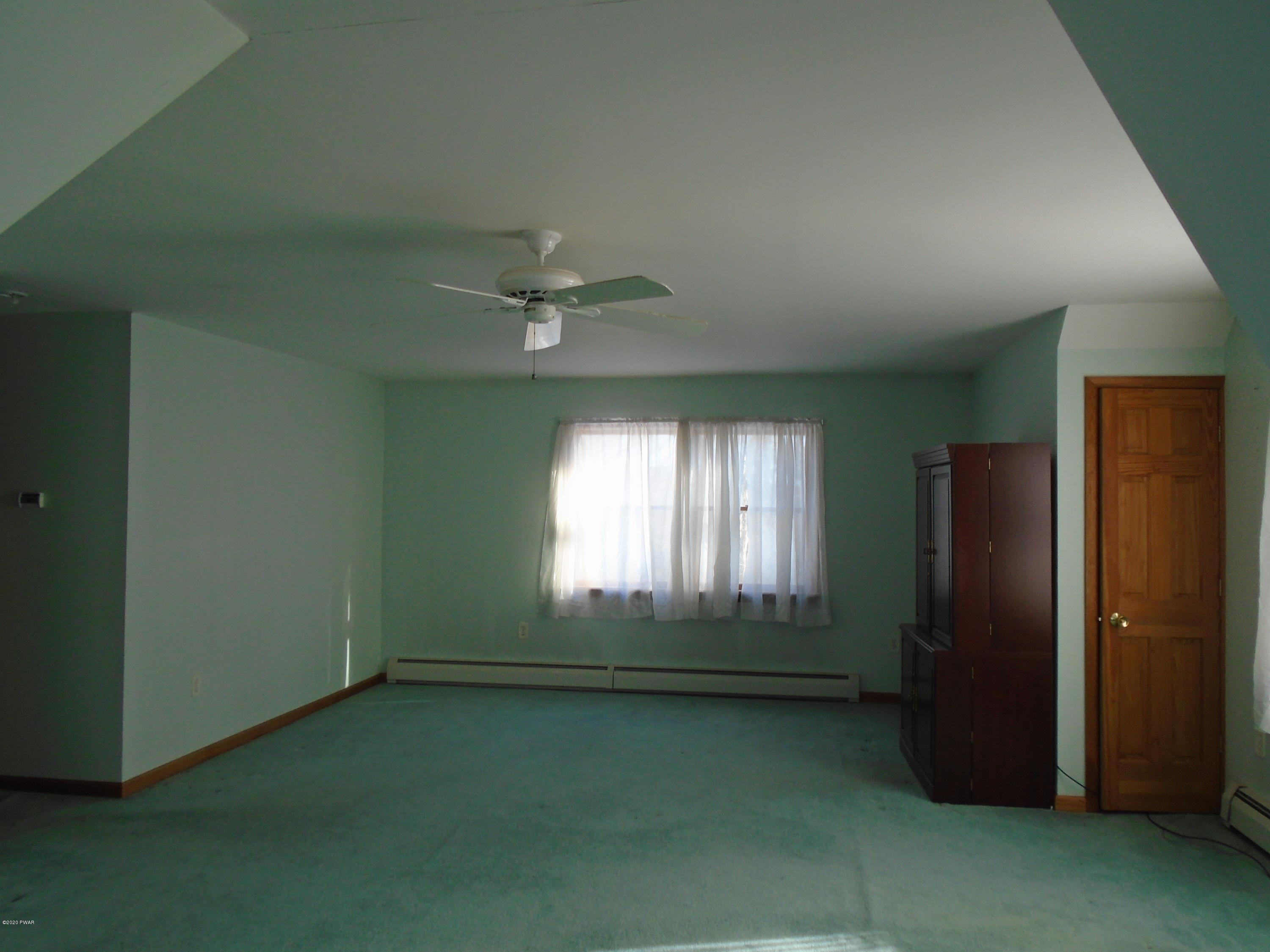 132 Stabler Road Hawley, PA 18428 - Photo 6 of 13