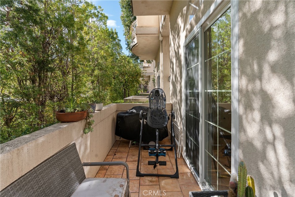 5340 Las Virgenes Road, Unit 11 Calabasas, CA 91302 - Photo 32 of 40