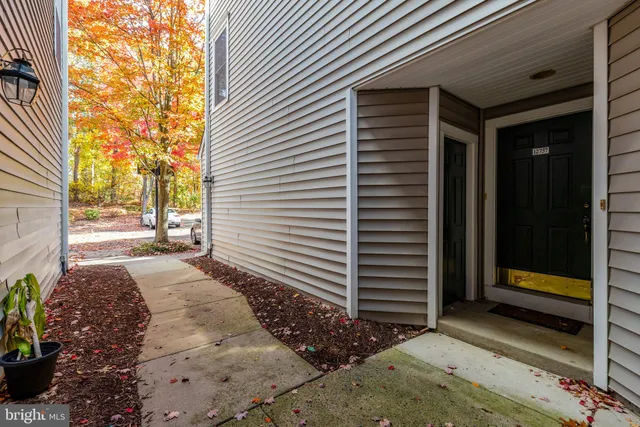 a view of an entryway with staircase