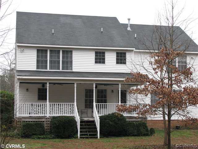 13818 Bluff Ridge Drive Chesterfield, VA 23838 - Photo 11 of 12 Exterior Back - Rear view of the home! Looks like
