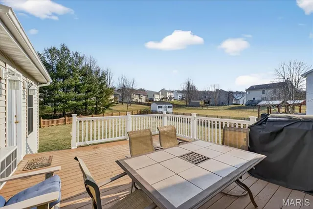 $375,000 | 109 Eagles Landing Drive, Belleville, IL 62221