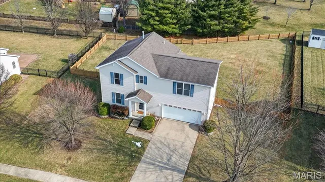 $375,000 | 109 Eagles Landing Drive, Belleville, IL 62221