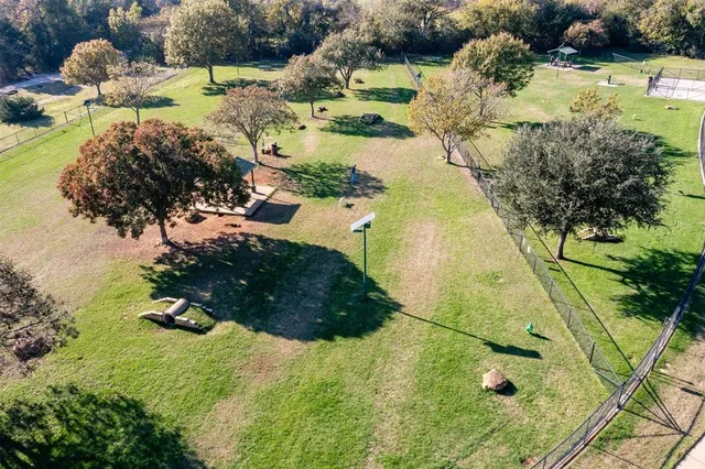 $389,000 | 920 Brook Forest Lane, Euless, TX 76039