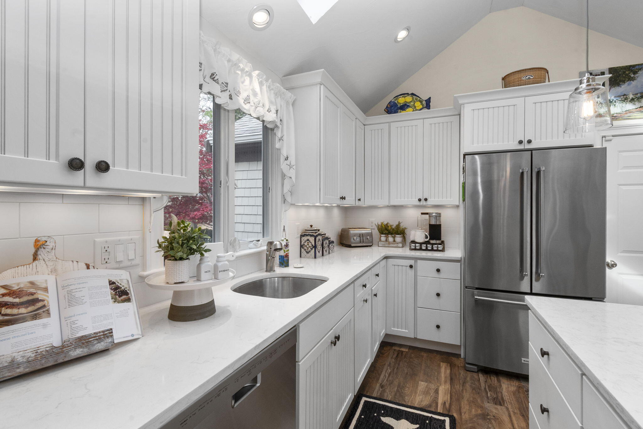 78 Brant Way Hyannis, MA 02601 - Photo 23 of 54 Bright and airy