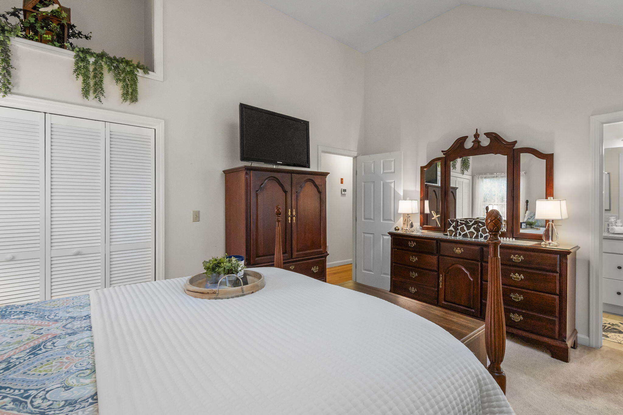 78 Brant Way Hyannis, MA 02601 - Photo 36 of 54 Primary suite
