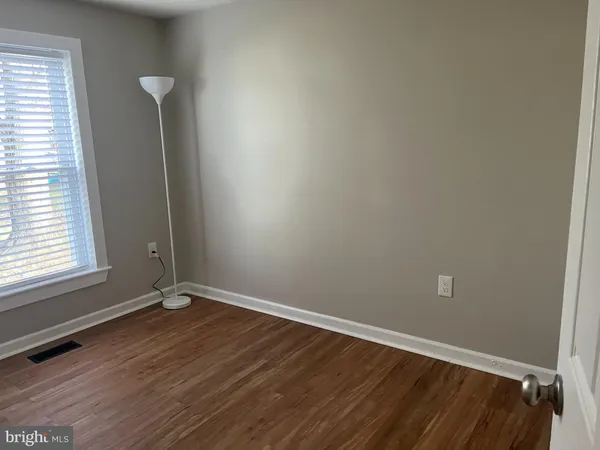 $2,000 | 206 Cashmere Drive, Martinsburg, WV 25404