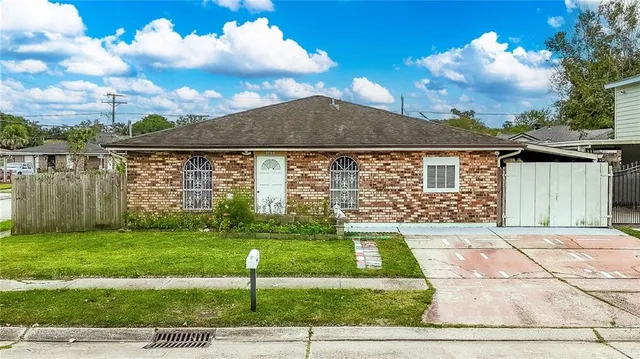 $279,000 | 2756 Dove Avenue, Marrero, LA 70072