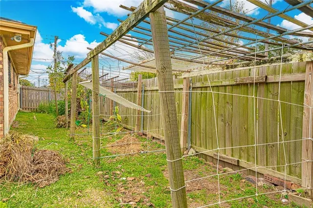 $279,000 | 2756 Dove Avenue, Marrero, LA 70072