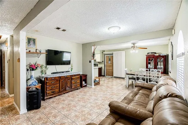 $279,000 | 2756 Dove Avenue, Marrero, LA 70072